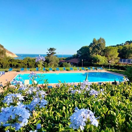 Elbamare Residence Con Piscina Nisporto Luaran gambar